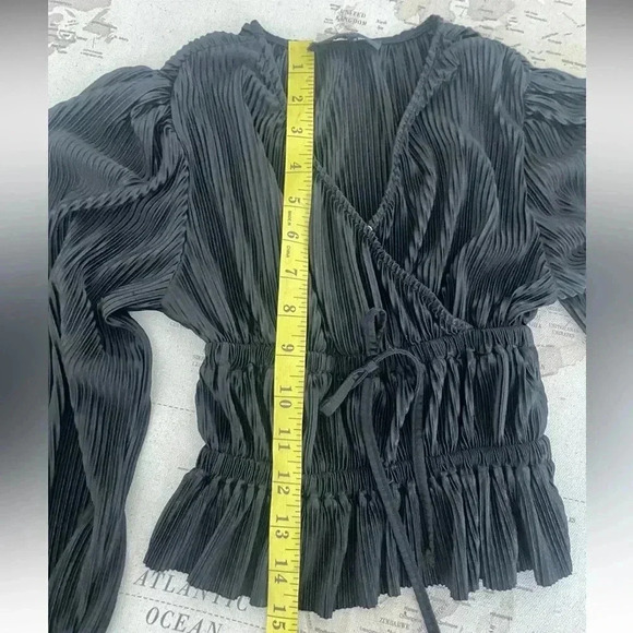 Aqua Girl 7/8 Black Fan Pleated Blouse - Picture 5 of 7